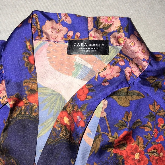 BLOUSE/BODY blue Flower Print 💐🍃🌿 - Picture 3 of 8